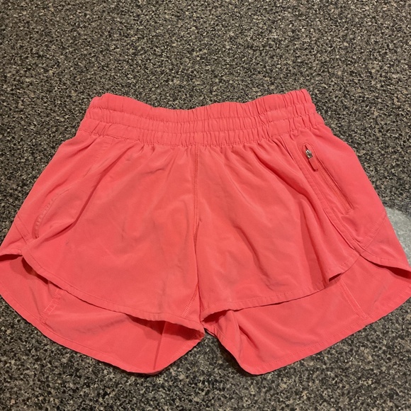 Lululemon Shorts, size 6, Pink - Picture 1 of 6